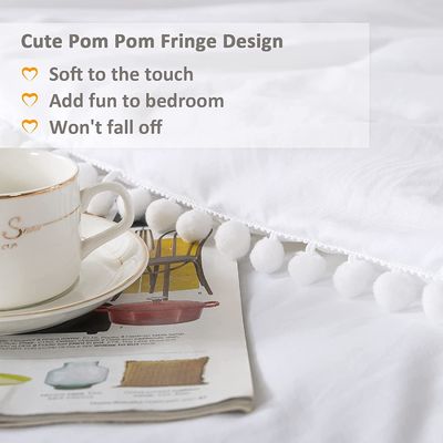 130 * 70 Δυσσωματότητα υφάσματος Λευκό Pom Pom Fringe Κάλυψη κουβέρτας και στρώμα μαξιλαριού 3 κομμάτια